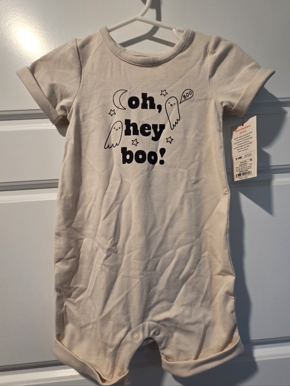 Cat & Jack Cream Baby Romper with Black Ghost Graphic 6-9 Months Nwt